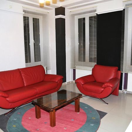 Hotel Ambasador Битоля Екстериор снимка