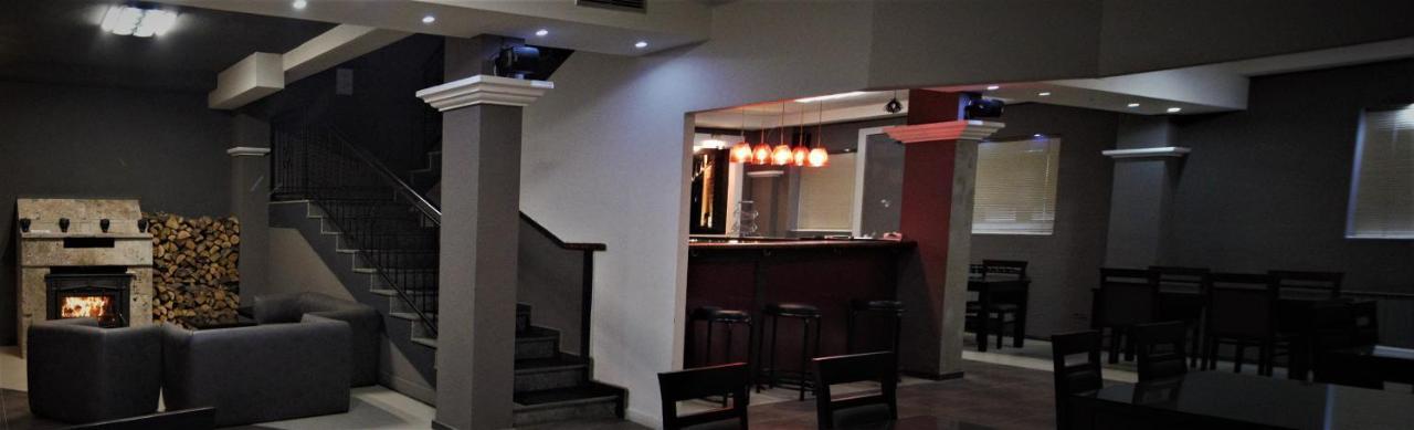 Hotel Ambasador Битоля Екстериор снимка